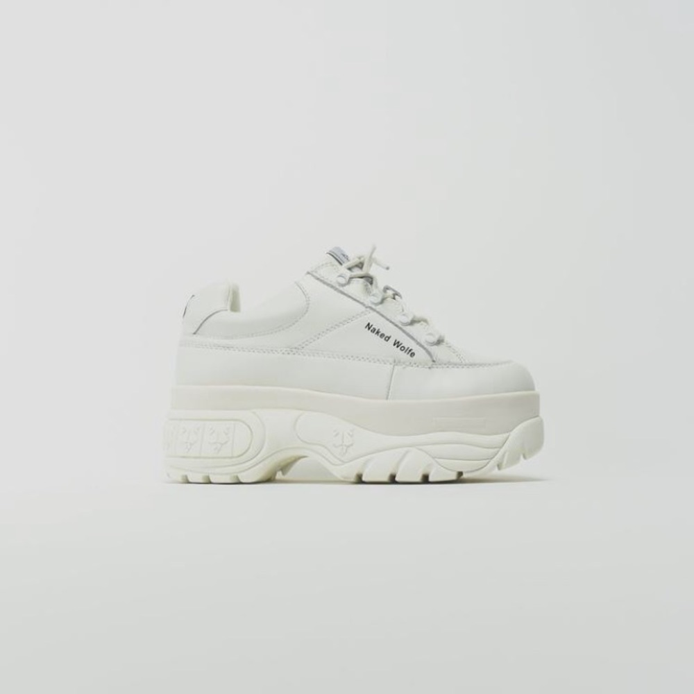 White Naked Wolfe Sporty